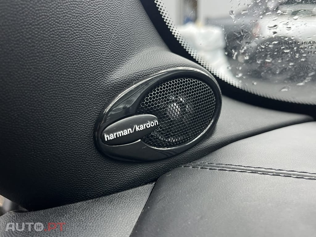 MINI Cooper John Cooper Works