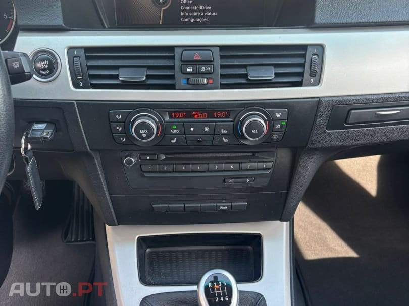 BMW 320 d Touring Navigation