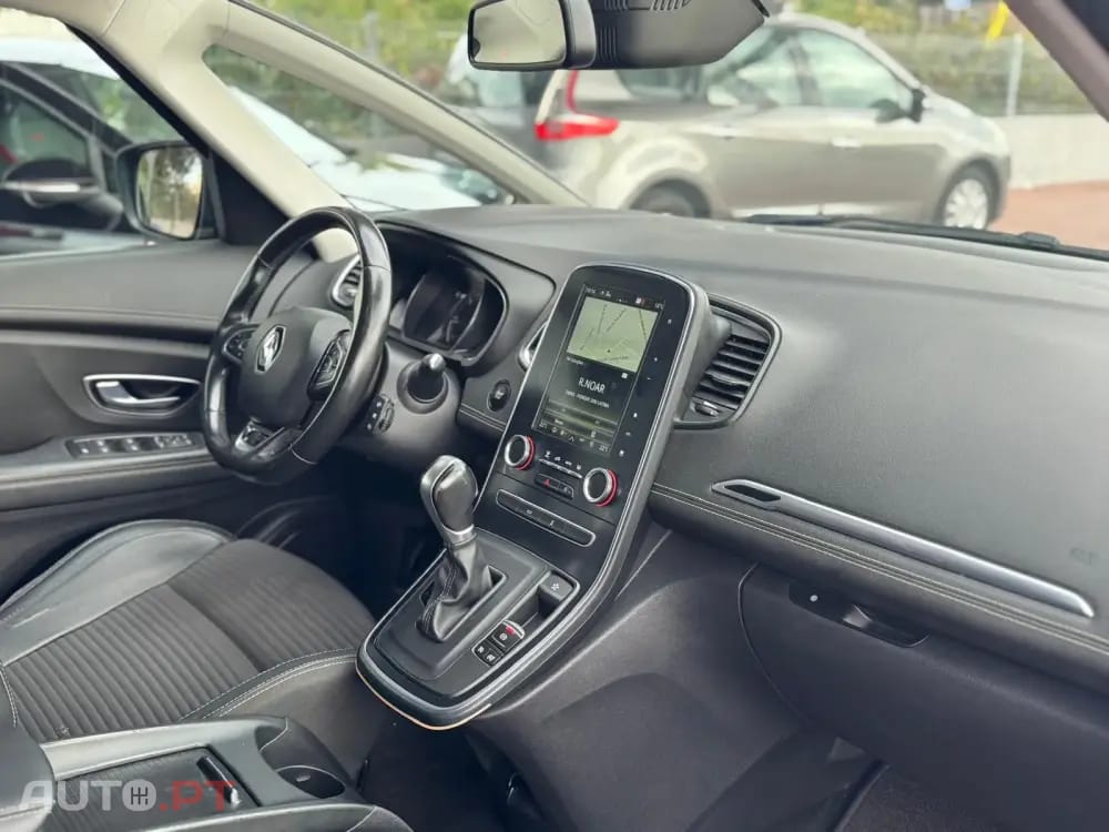 Renault Grand Scénic 1.7 Blue dCi Bose Edition EDC