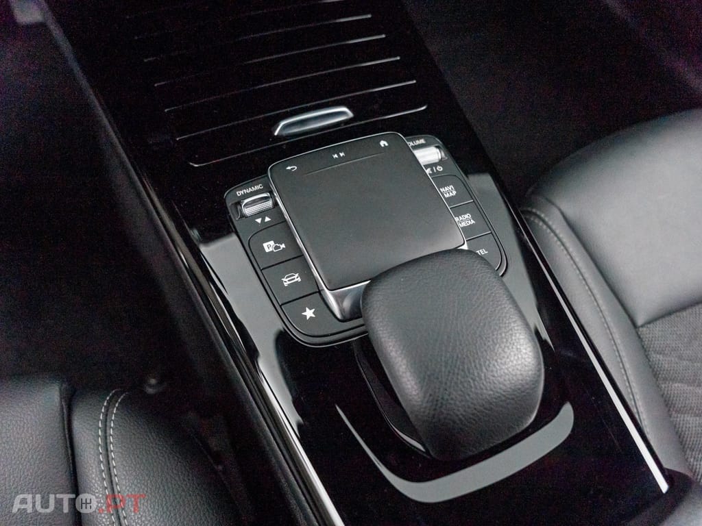 Mercedes-Benz CLA 250 e Shooting Brake Style Plus