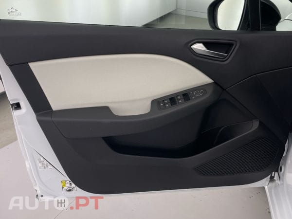 Renault Clio TCe 90 Techno