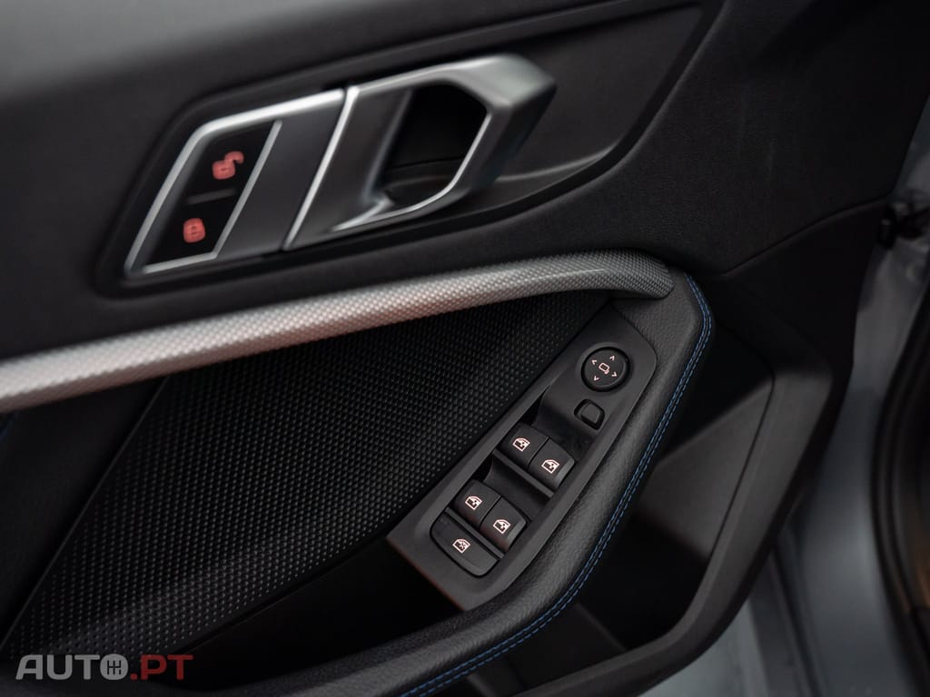 BMW 116 d Pack Desportivo M