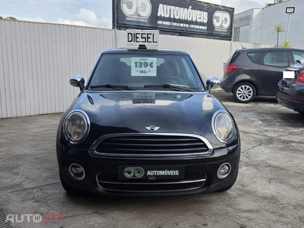 MINI Cooper D 110cv Cx 6 Nacional