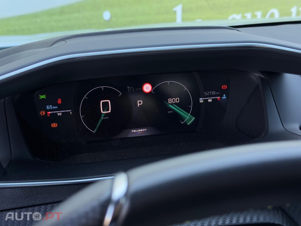Peugeot 2008 1.2 PureTech GT EAT8