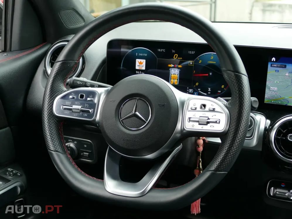 Mercedes-Benz GLB 180 d AMG Line
