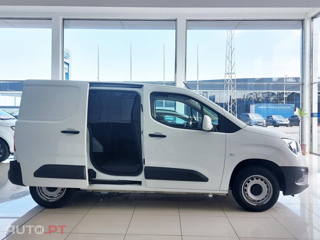 Opel Combo 1.5 CDTI L1H1Enjoy  - IVA Dedutível