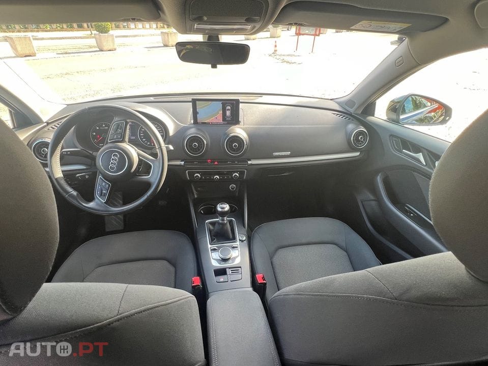 Audi A3 Sportback 30 TDI S-line
