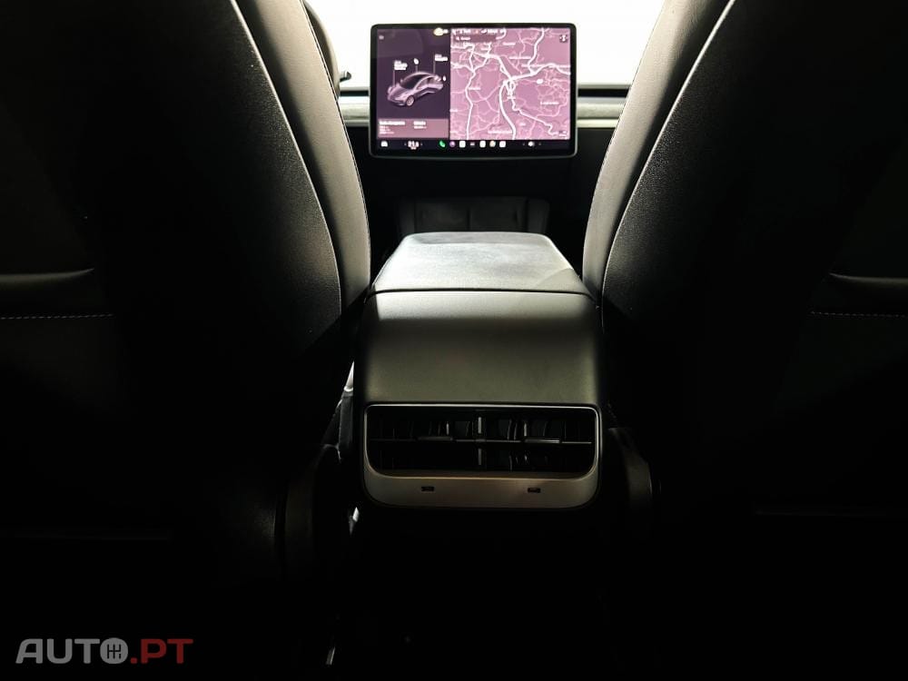 Tesla Model 3 Long Range AWD Dual Motor