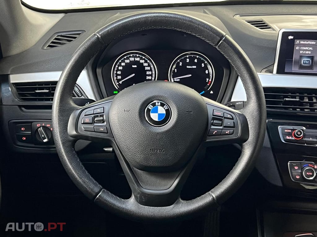 BMW X1 xDrive25e