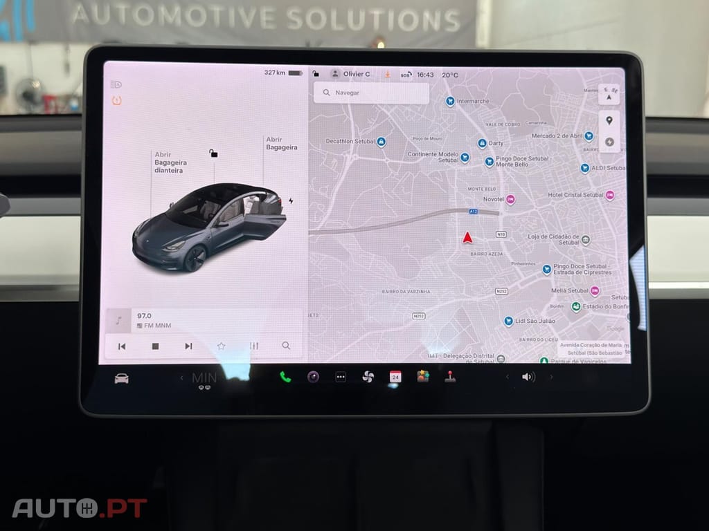 Tesla Model 3 RWD PLUS AUTO