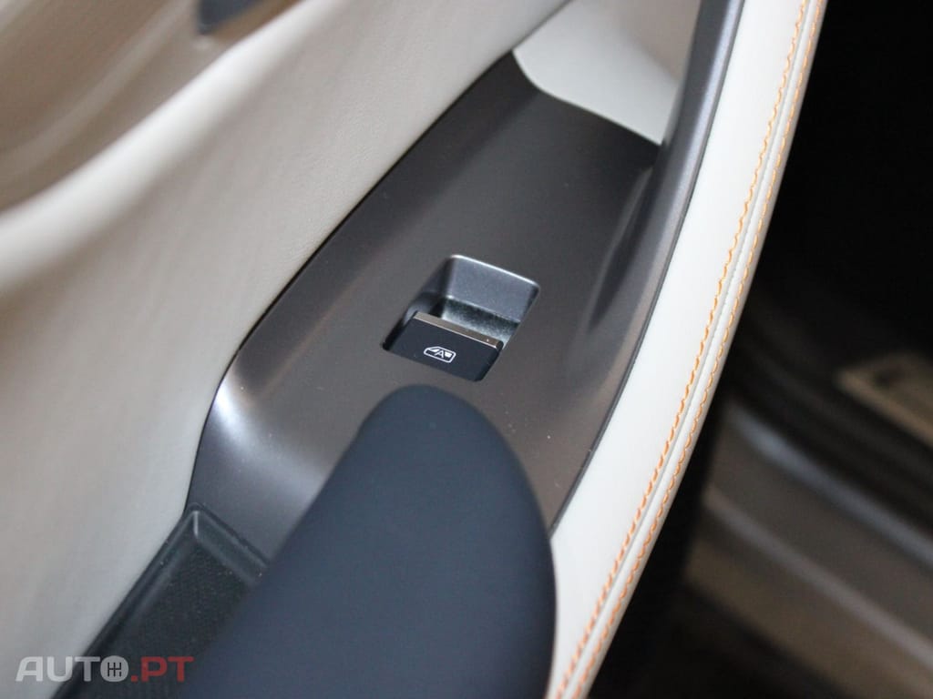 BYD Seal U 87KW DESIGN I.V.A DEDUTÍVEL