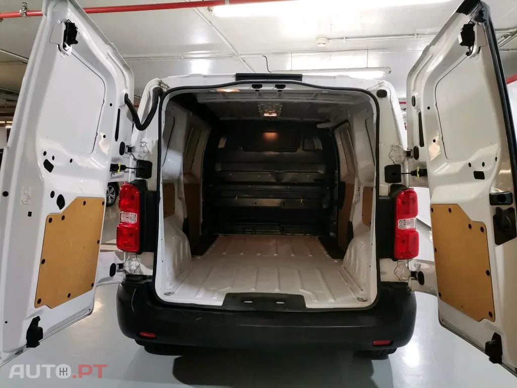 Peugeot Expert 1.6 BlueHDi L2H1 Premium