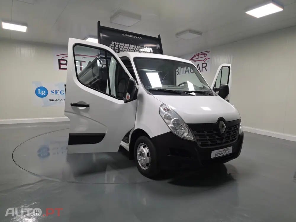 Renault Master 2.3 DCI 130CV BASCULANTE
