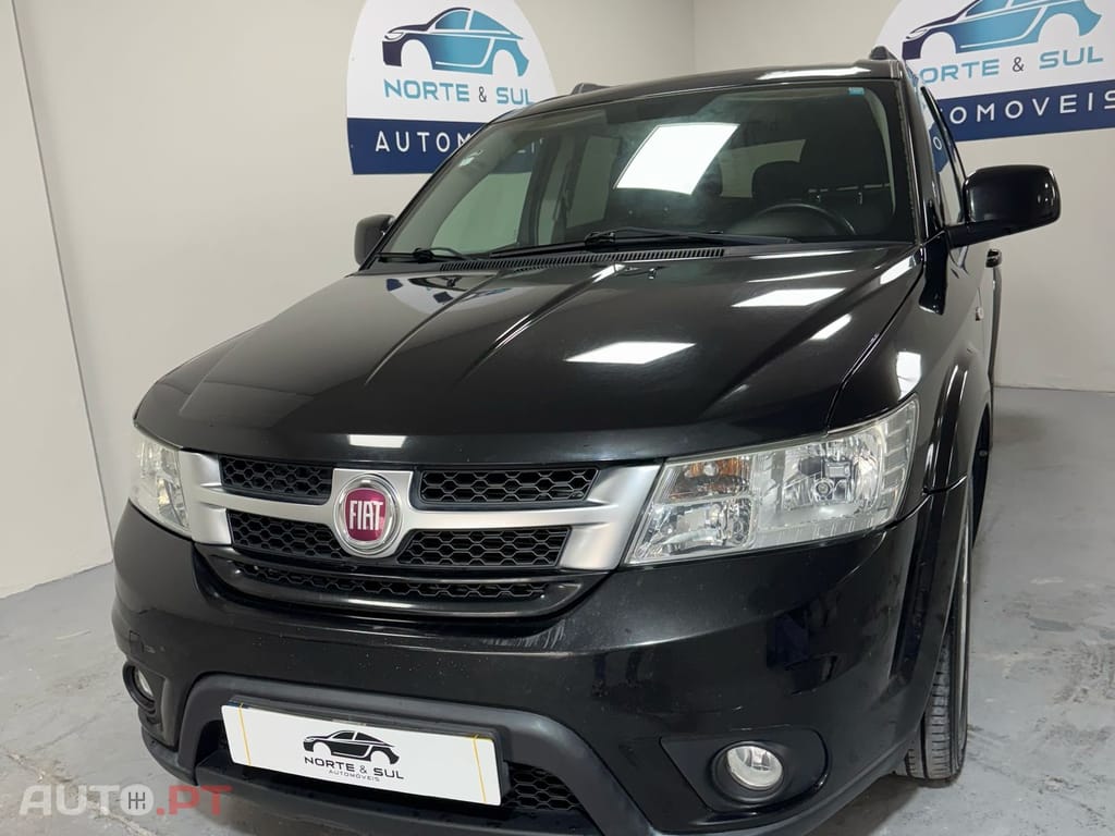 Fiat Freemont black 7 lugares