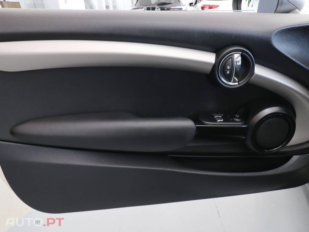 MINI Cooper One D