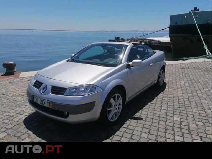 Renault Mégane Cabrio Karmann Ghia full extras