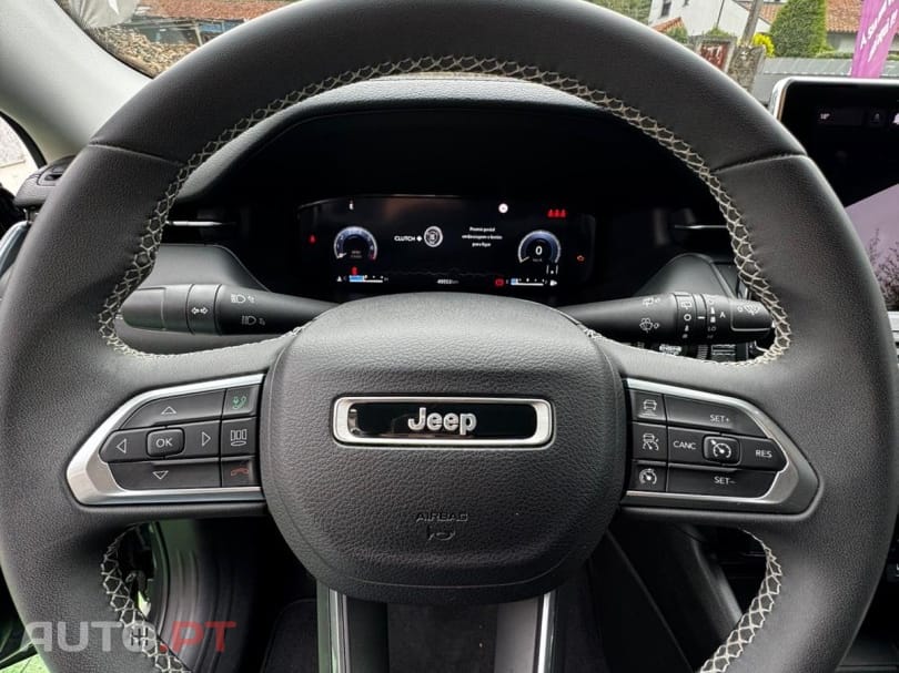 Jeep Compass 1.3 T Limited
