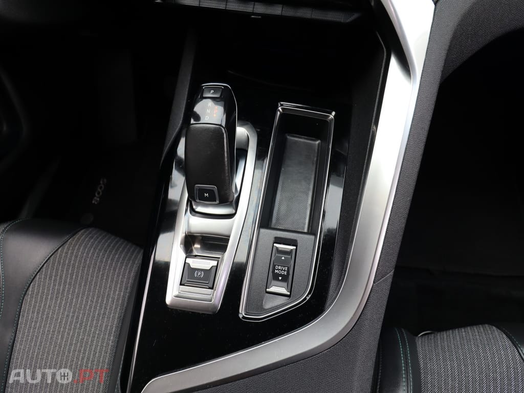 Peugeot 5008 1.5 BlueHDi Allure EAT8