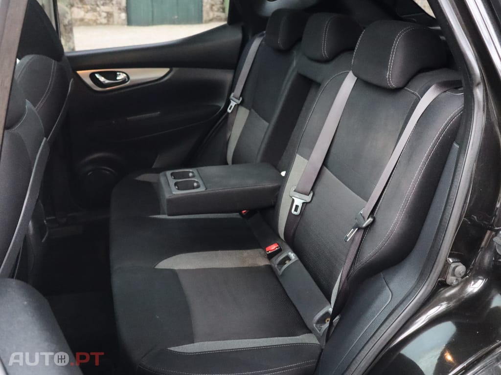 Nissan Qashqai 1.5 dCi N-Connecta