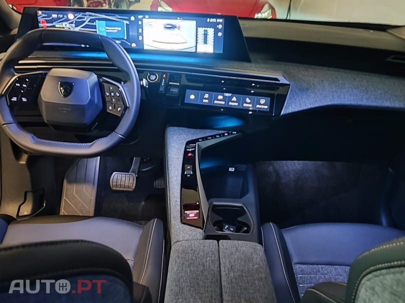 Peugeot E-3008 73 kWh Allure