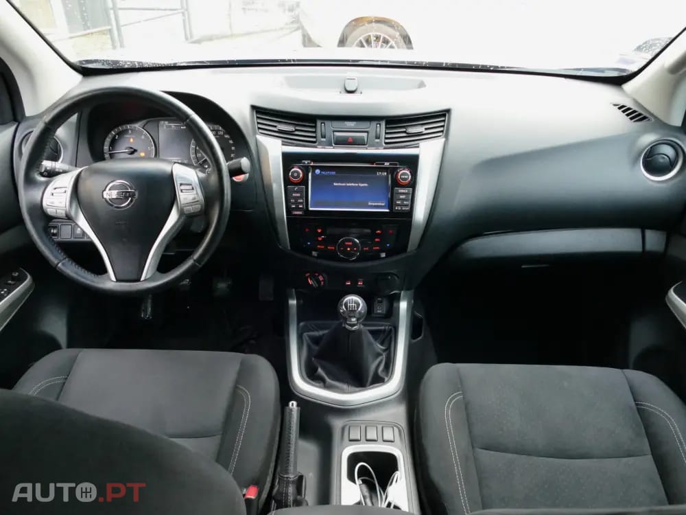 Nissan Navara 2.3 dCi CD 4WD N-Connecta Navi+Barras
