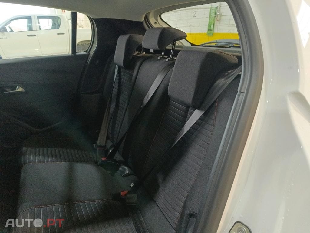 Peugeot E-208 50 kWh Active Pack