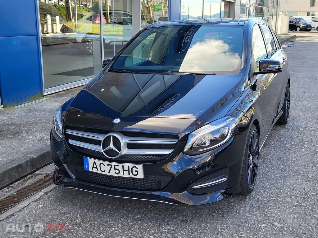 Mercedes-Benz B 220 d Style
