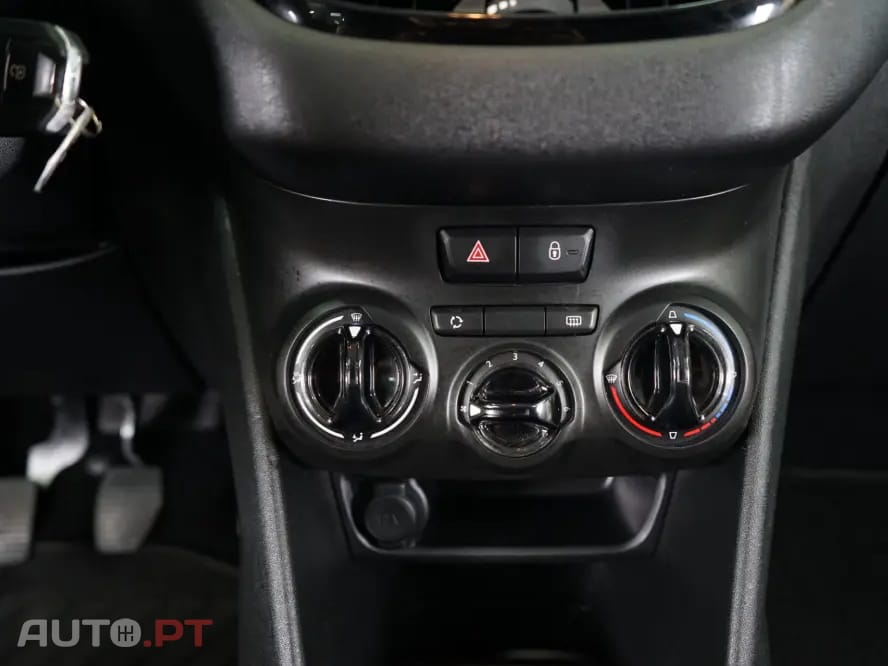 Peugeot 208 1.2 PureTech Allure