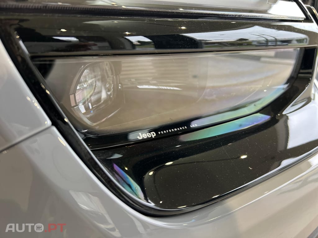 Jeep Avenger 1.2 GSE T3 Summit