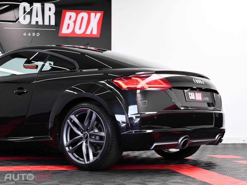 Audi TT 2.0 TFSI quattro S-line S tronic
