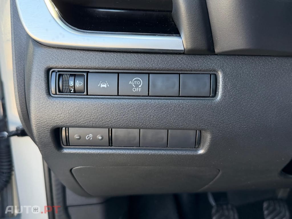 Nissan Qashqai 1.3 DIG-T N-Connecta LED