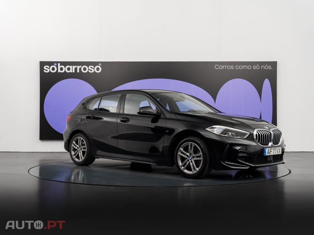 BMW 118 i Pack Desportivo M Auto