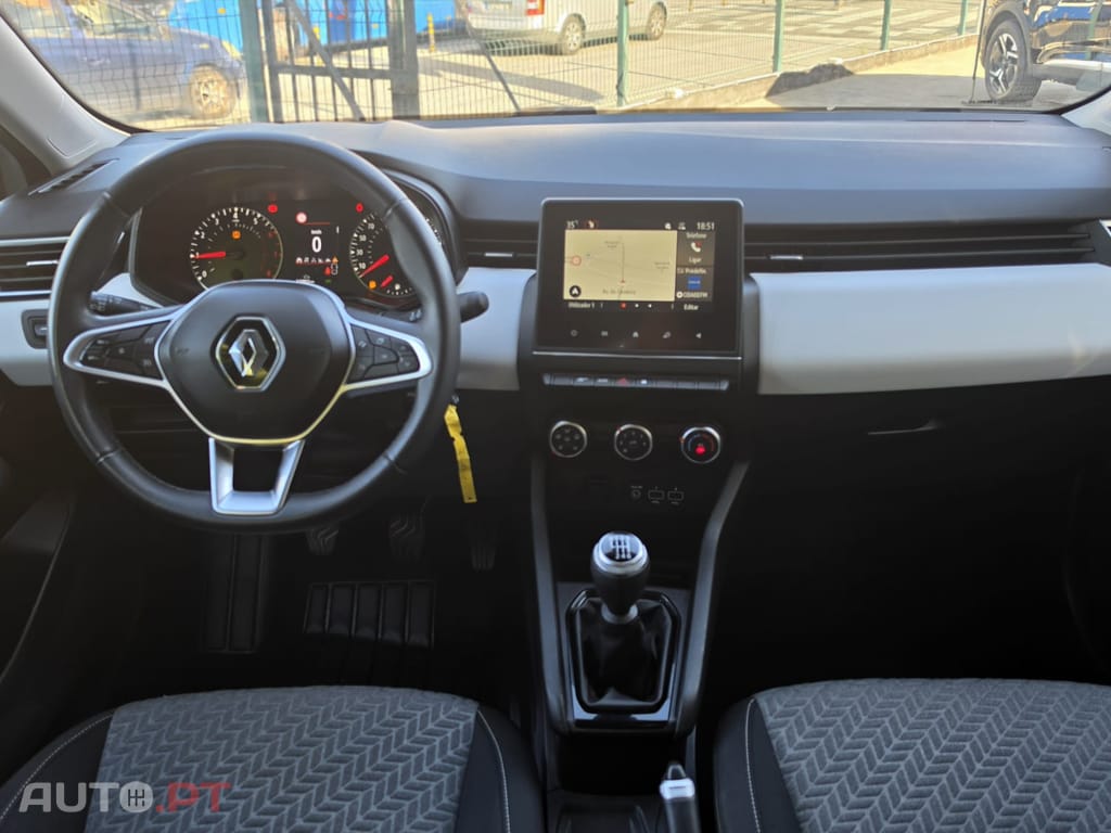 Renault Clio 𝙑 𝟭.𝟬 𝙏𝘾𝙚 𝙀𝙫𝙤𝙡𝙪𝙩𝙞𝙤𝙣 𝘽𝙞-𝙁𝙪𝙚𝙡