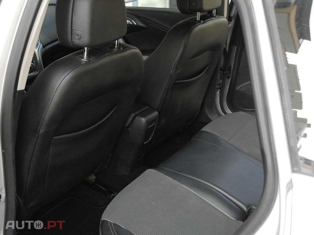 Opel Astra Sports Tourer 1.7 CDTi Cosmo