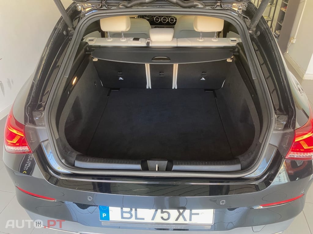 Mercedes-Benz CLA 180 CDI Shooting Brake Luxury Aut.