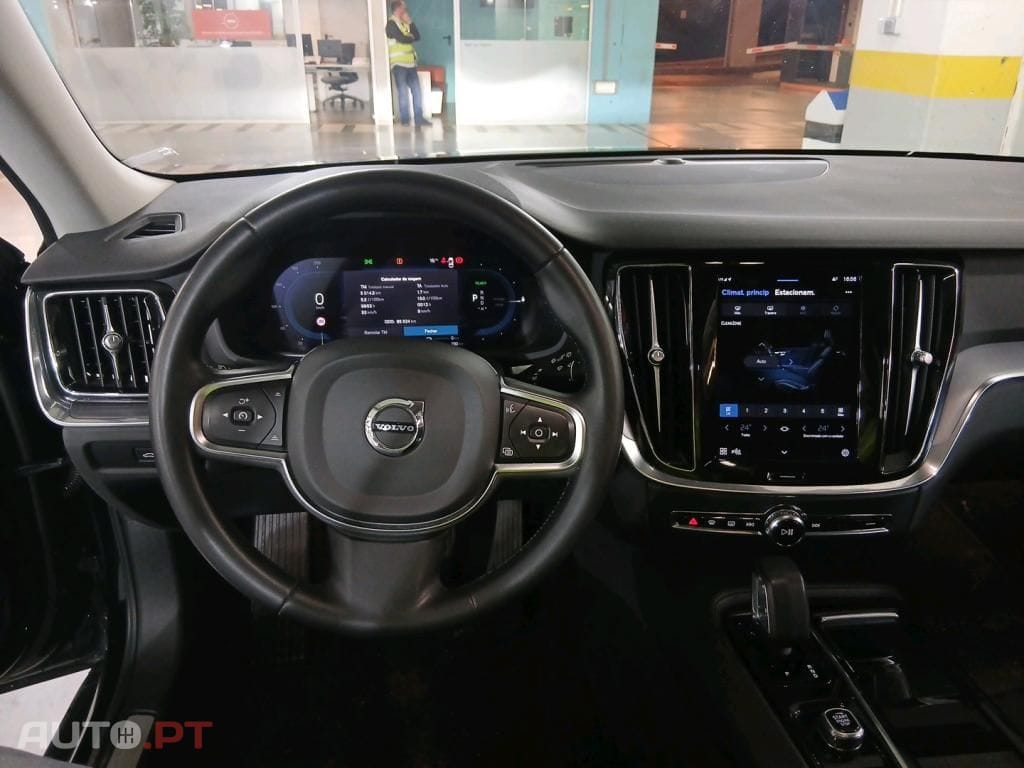 Volvo V60 2.0 T6 AWD TE Core