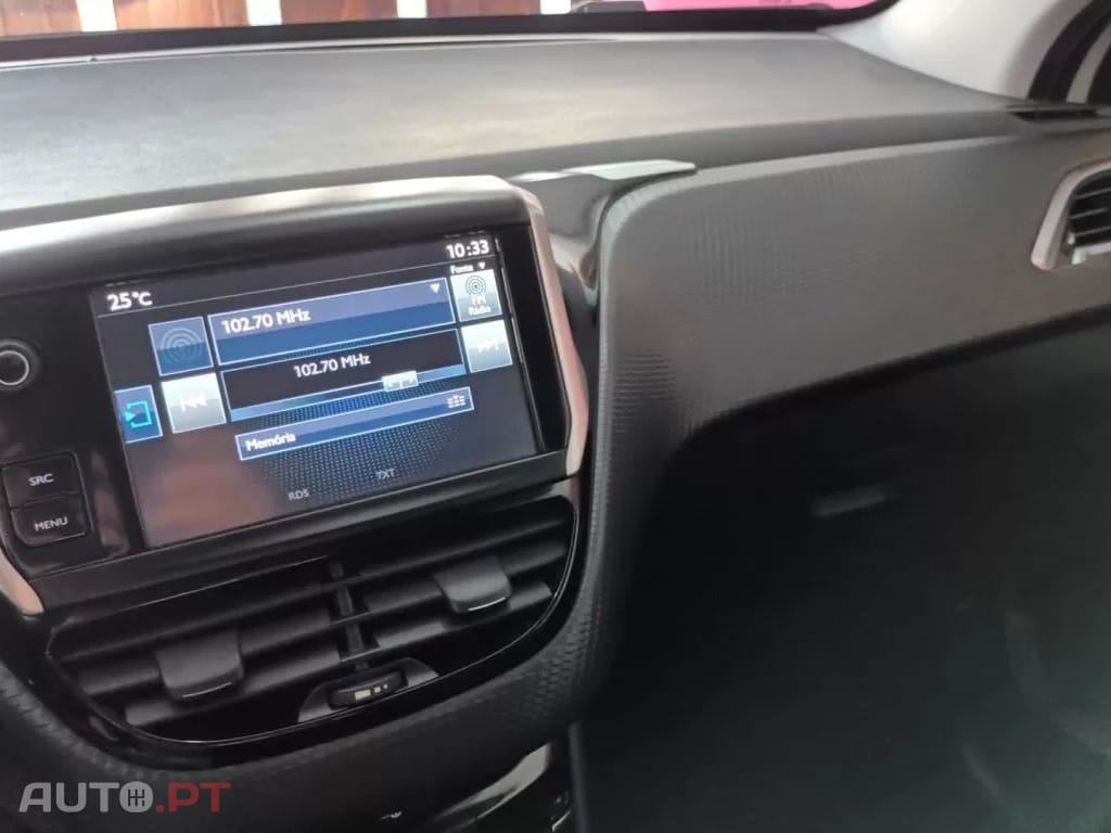 Peugeot 208 1.2 PureTech Allure