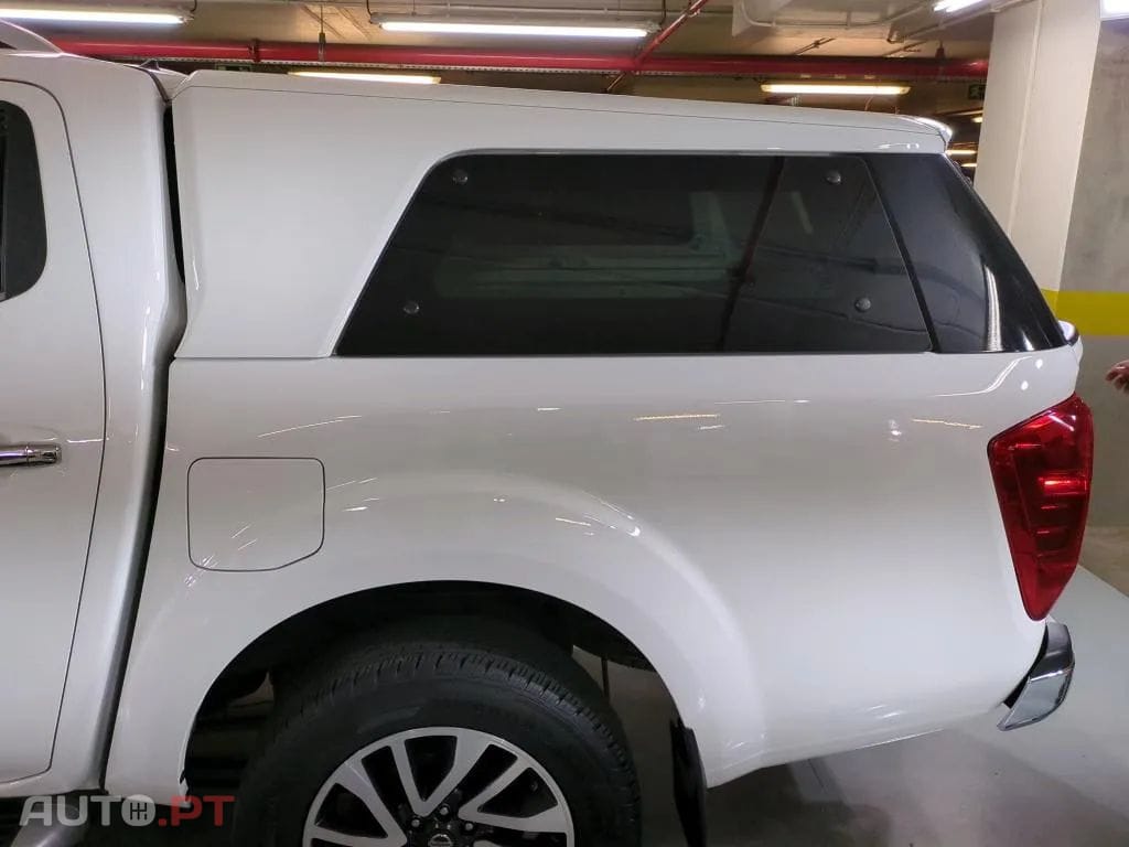 Nissan Navara 2.3 dCi CD 4WD N-Connecta