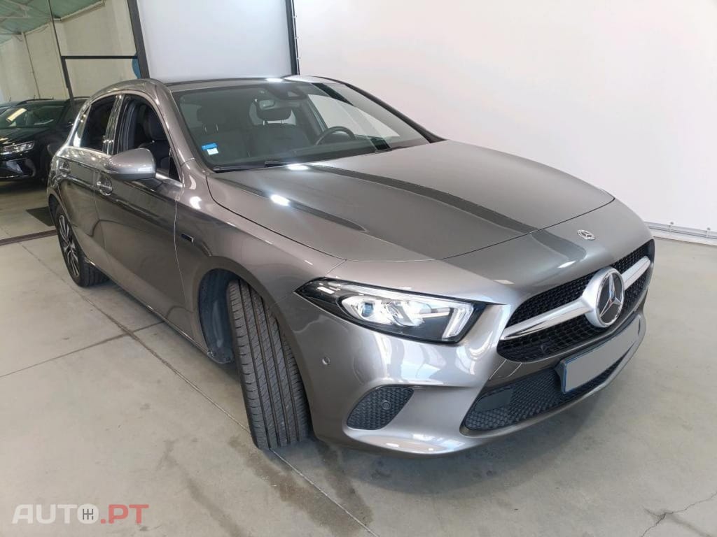 Mercedes-Benz A 250 e Style Plus