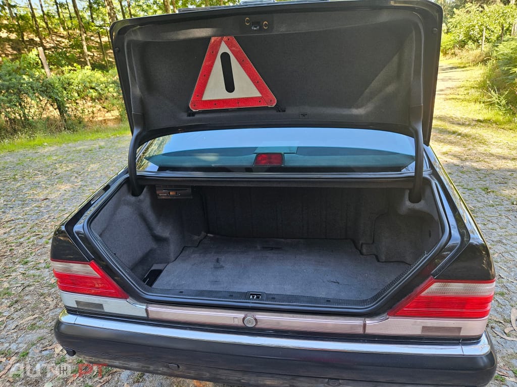 Mercedes-Benz S 300 Turbo Diesel