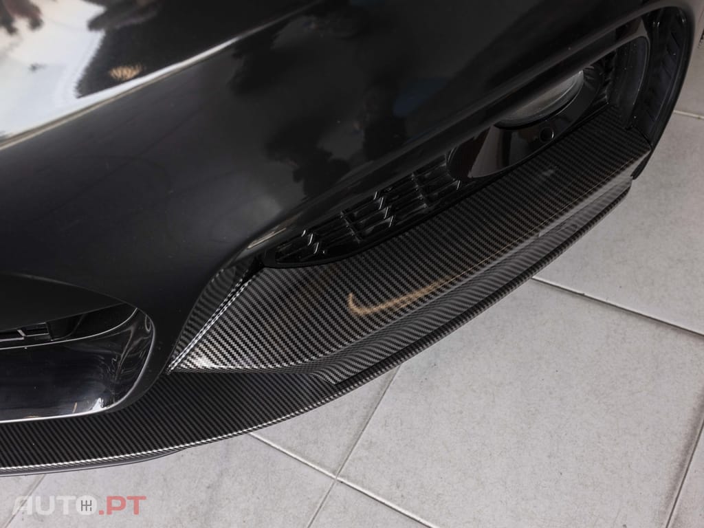 BMW 220 i Coupe Pack M