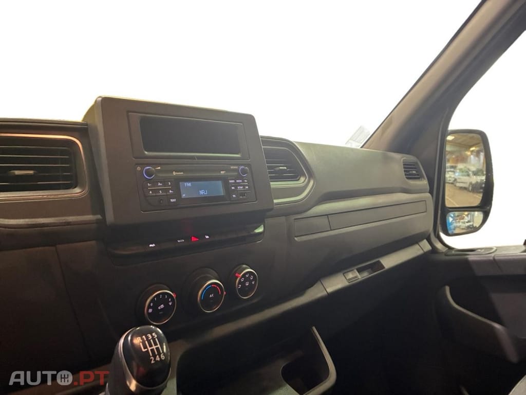 Renault Master 2.3 dCi L1H1 2.8T