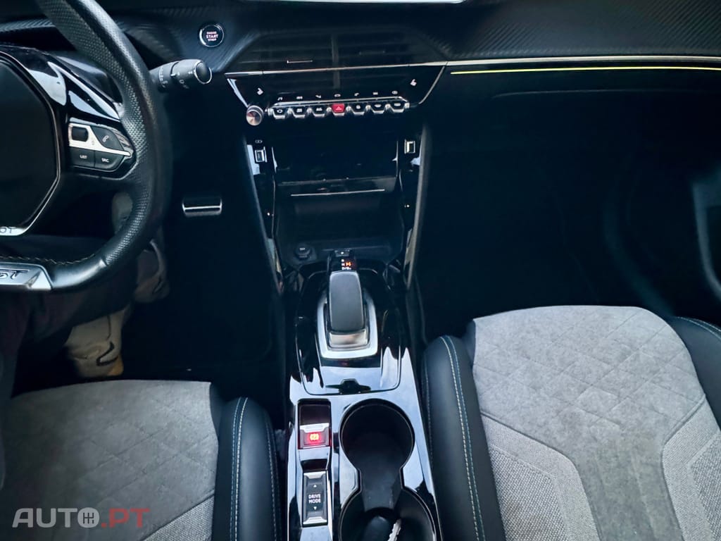 Peugeot E-208 50 kWh GT Line
