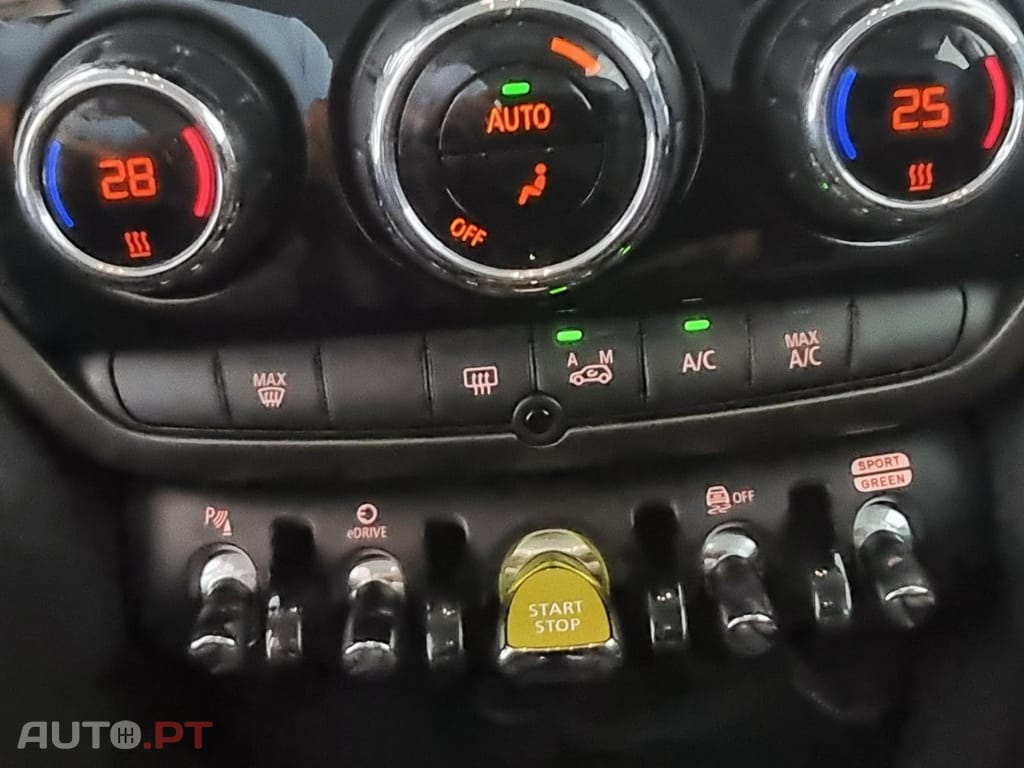 MINI Countryman Cooper SE ALL4 Auto