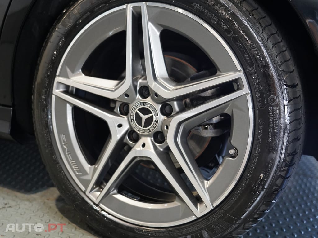 Mercedes-Benz A 200 d AMG Line Aut.
