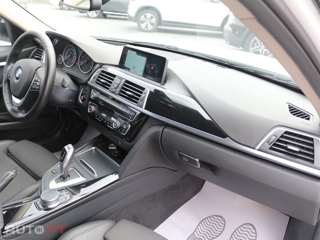 BMW 320 d Touring Line Sport Auto