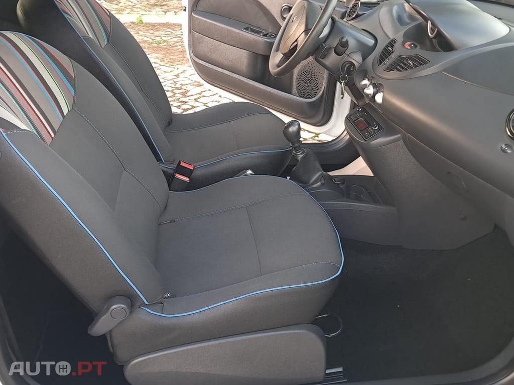 Renault Twingo 1.2 16V Dynamique
