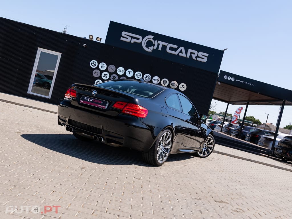 BMW M3 Auto