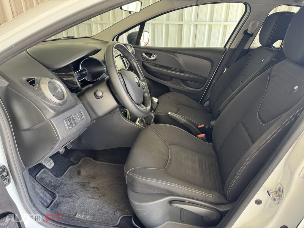 Renault Clio Sport Tourer 0.9 TCe Limited