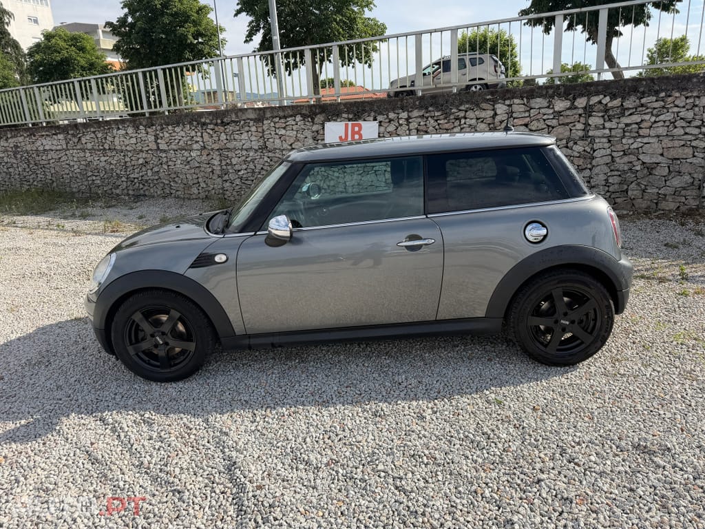 MINI Cooper One D